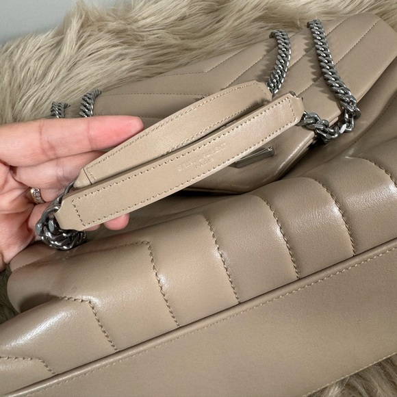 ❌❌❌SOLD❌❌❌Authentic YSL Yves Saint Laurent Monogram Loulou Shoulder/Crossbody - Picture 11 of 15